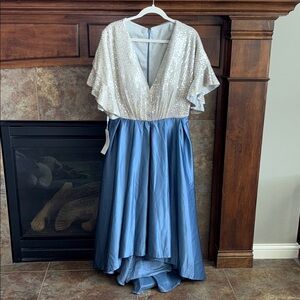 NWT formal dress silver sequin short sleeve periwinkle satiny high low est sz L